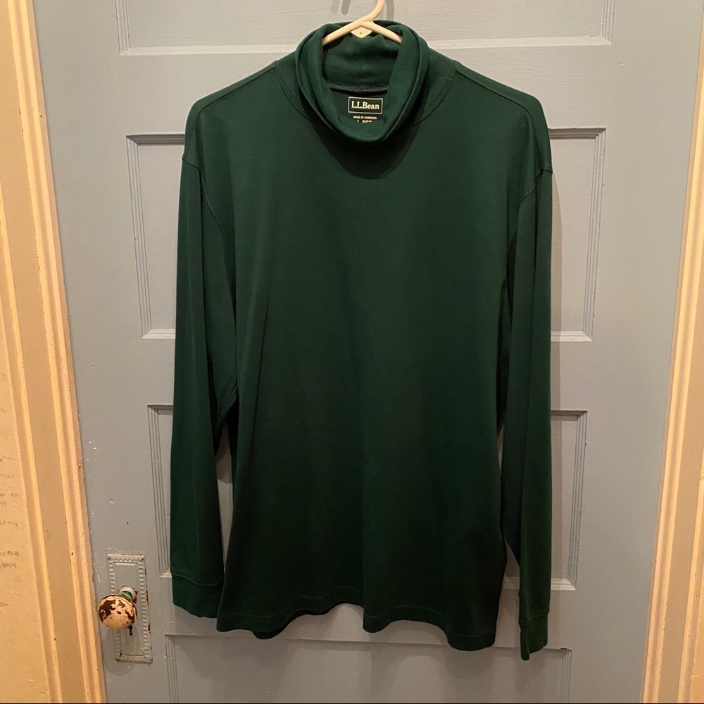 Men’s L.L. Bean Turtleneck Superb Condition